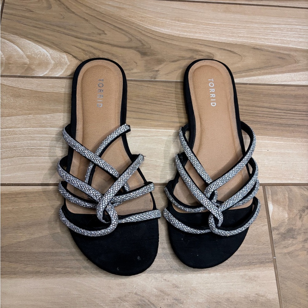Torrid glitzy Women's Sandals with Black and Silver Straps